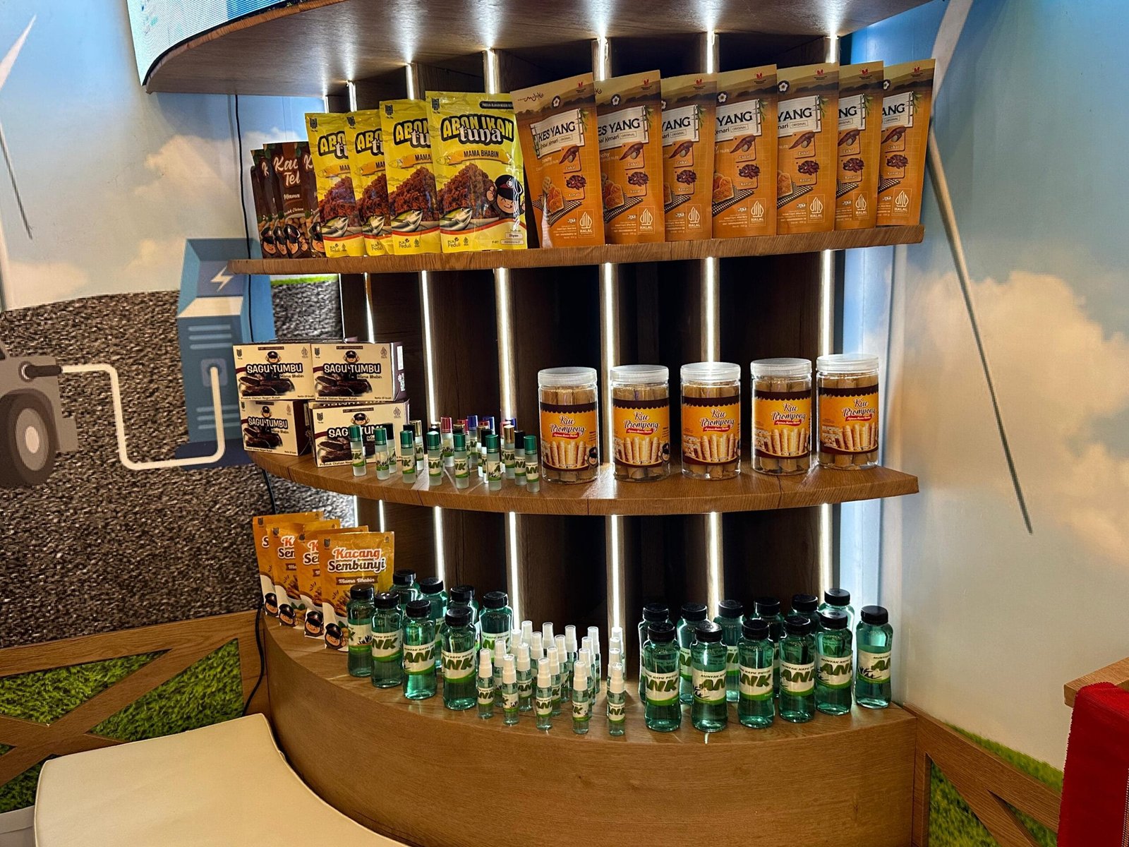 LIKE PLN 2024, Produk Inovasi dan UMKM Binaan PLN UIW MMU jadi Primadona