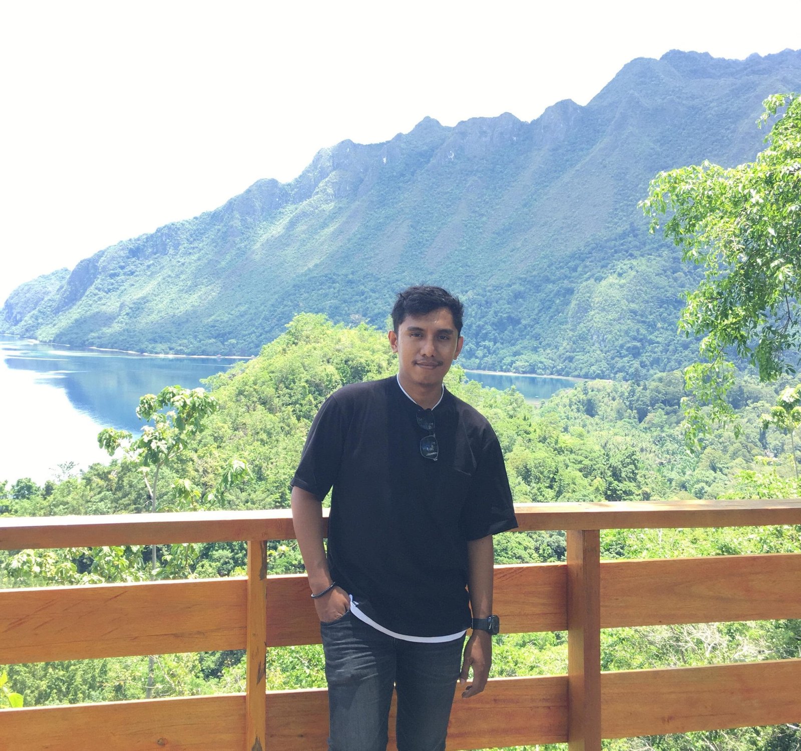 Analisis Kelas Pada Laga Kursi Gubernur Maluku