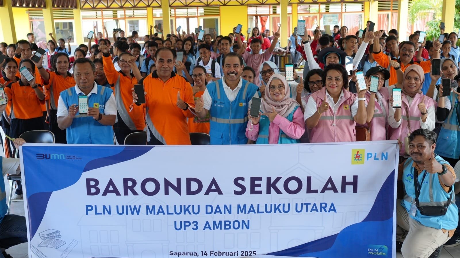 PLN Baronda Sekolah, Gaungkan Semangat Transformasi PLN dan Edukasi Kelistrikan bagi Anak Muda Saparua