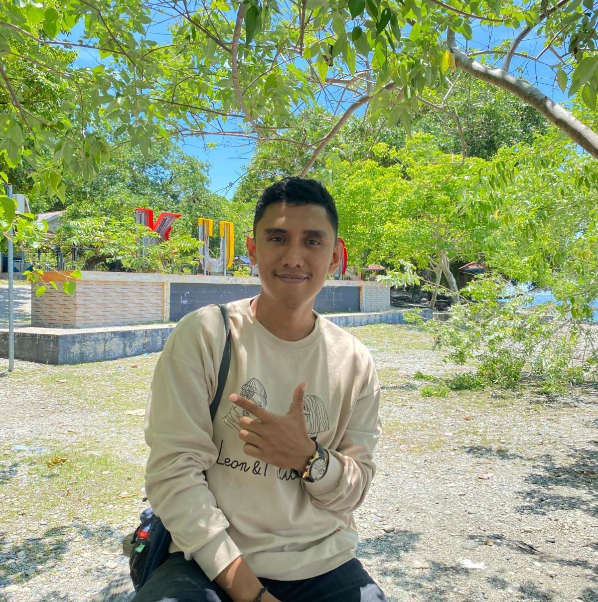 Resensi Buku: How China Escaped the Poverty Trap: The Rise of Transformative Goverment