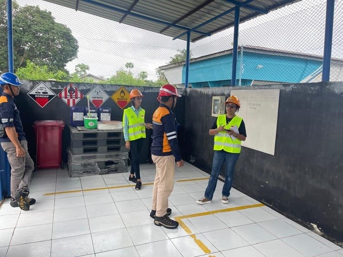 Jalankan Proses Bisnis Berwawasan Lingkungan, PLN UPK Maluku Raih Penghargaan PROPER Biru Kementerian Lingkungan Hidup