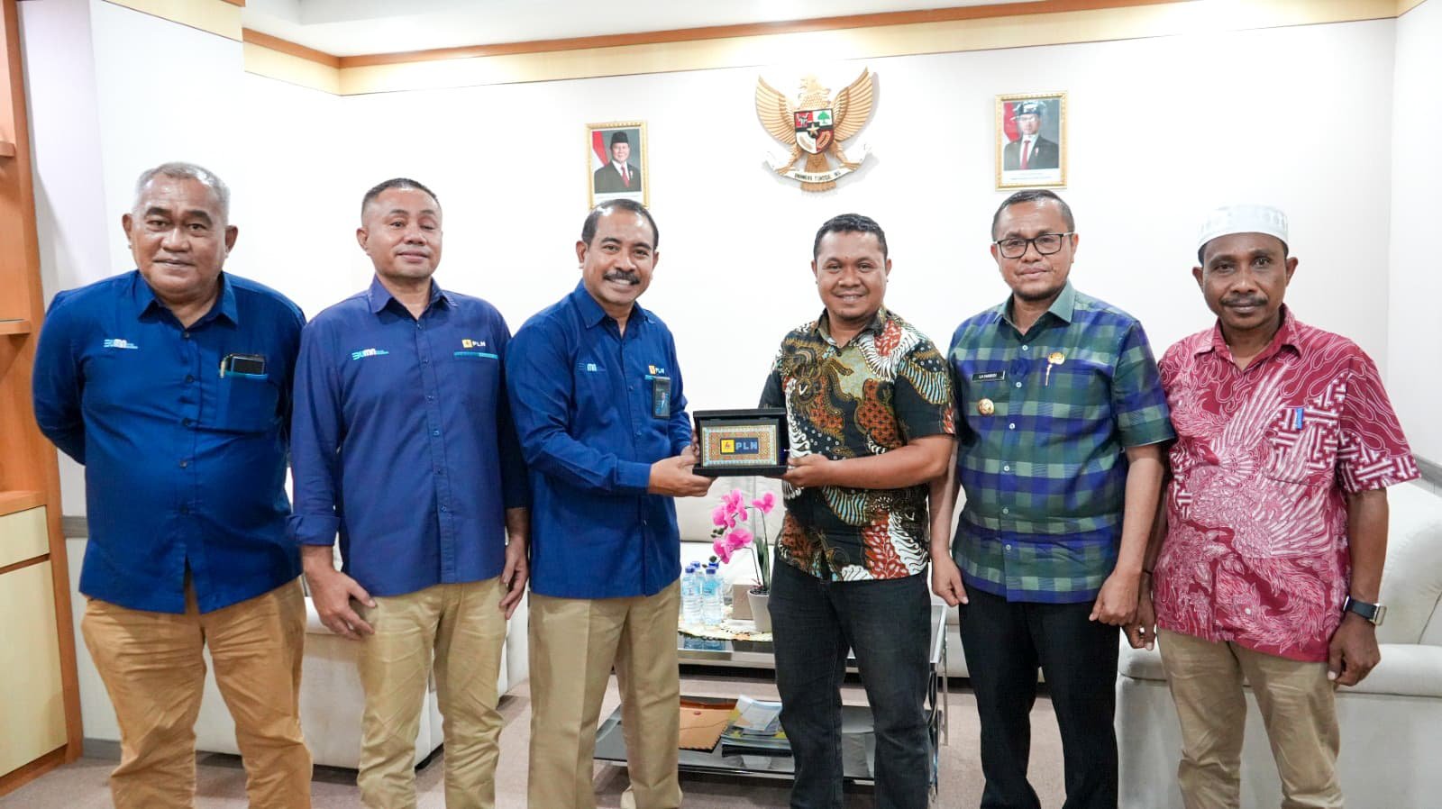 PLN UIW MMU dan Pemkab Bursel Satukan Komitmen: Demi Listrik yang Andal pada Sektor Kesehatan dan Pendidikan