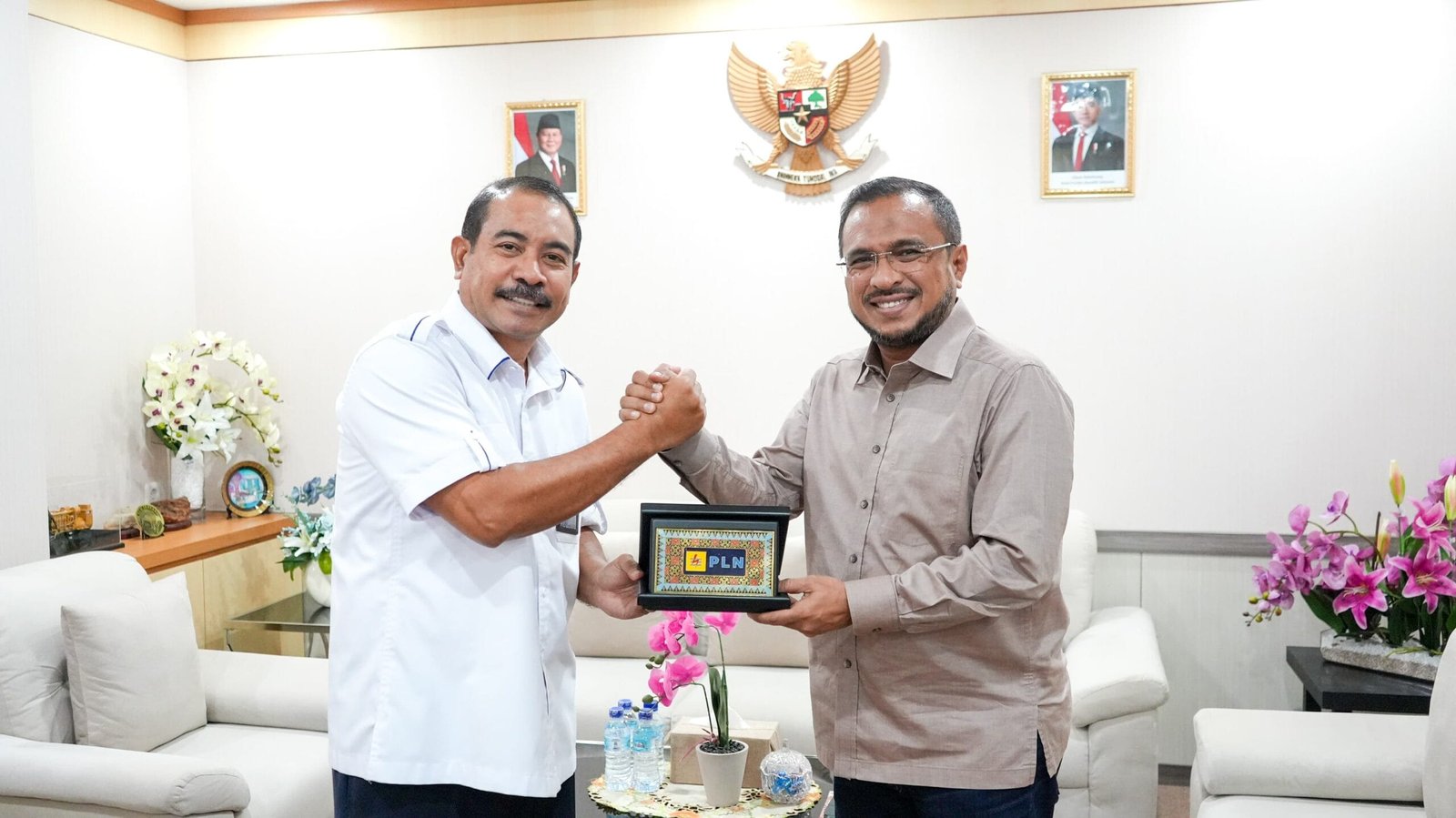 PLN dan Pemkab SBT Perkuat Komitmen Listriki Seluruh Pelosok Bumi Ita Wotu Nusa