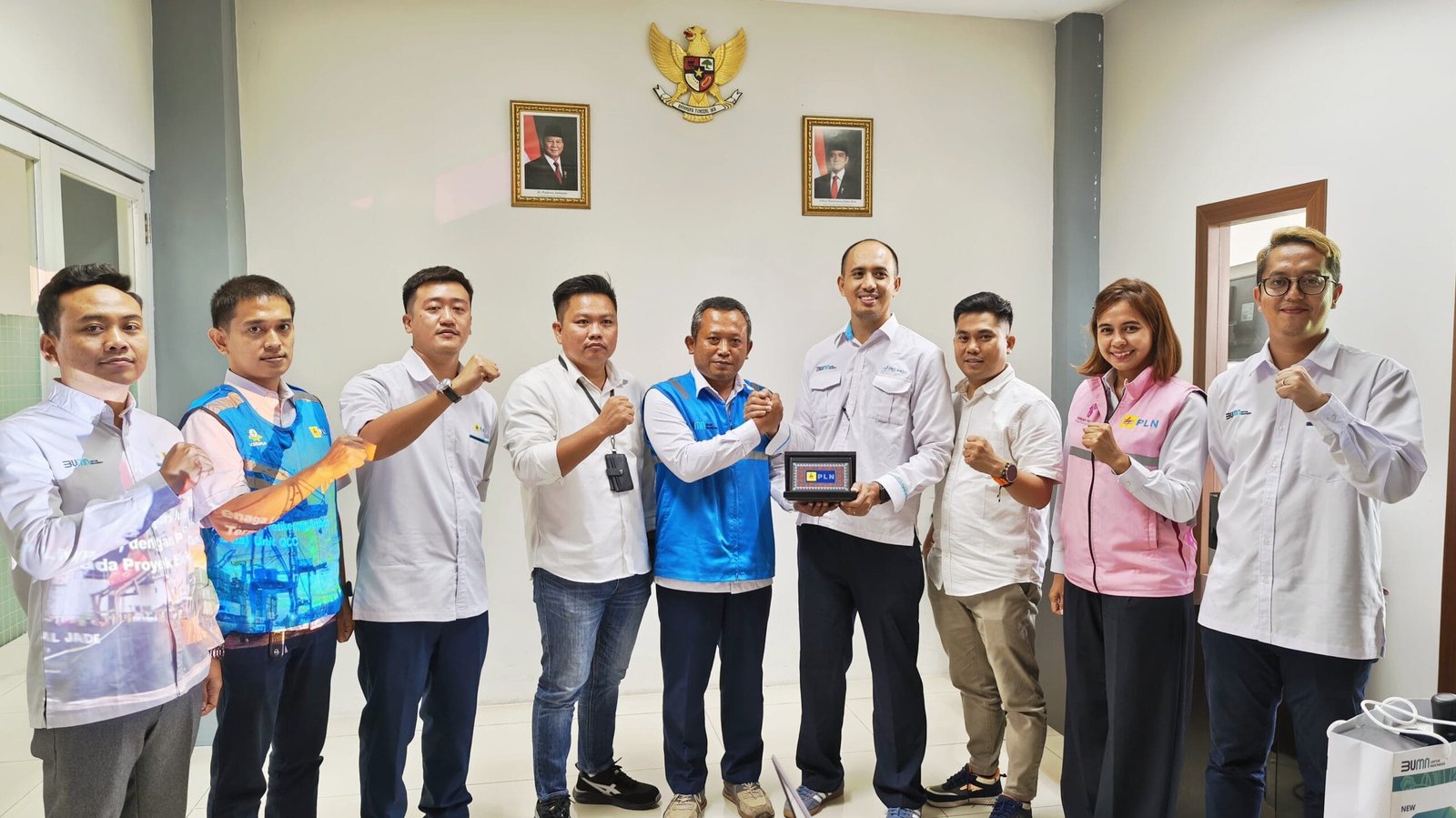 PLN Dukung Green Port dan Kemajuan Daerah, Energize 2.180 kVA untuk Quay Container Crane Pelindo di Ambon