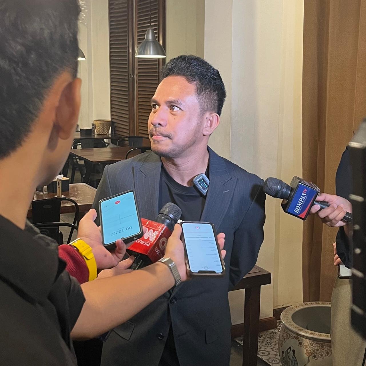 Pendapat Ikhsan Tualeka Soal 100 Hari Kerja Hendrik-Vanath