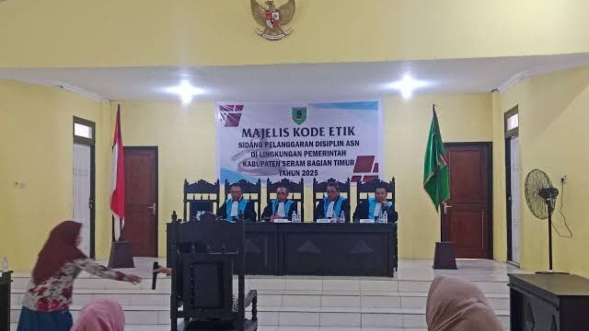 Penerapan Sanksi ASN Dinilai Tak Adil, Buntut Istri Ketua KPU SBT Dipromosikan jadi Kepala Puskesmas