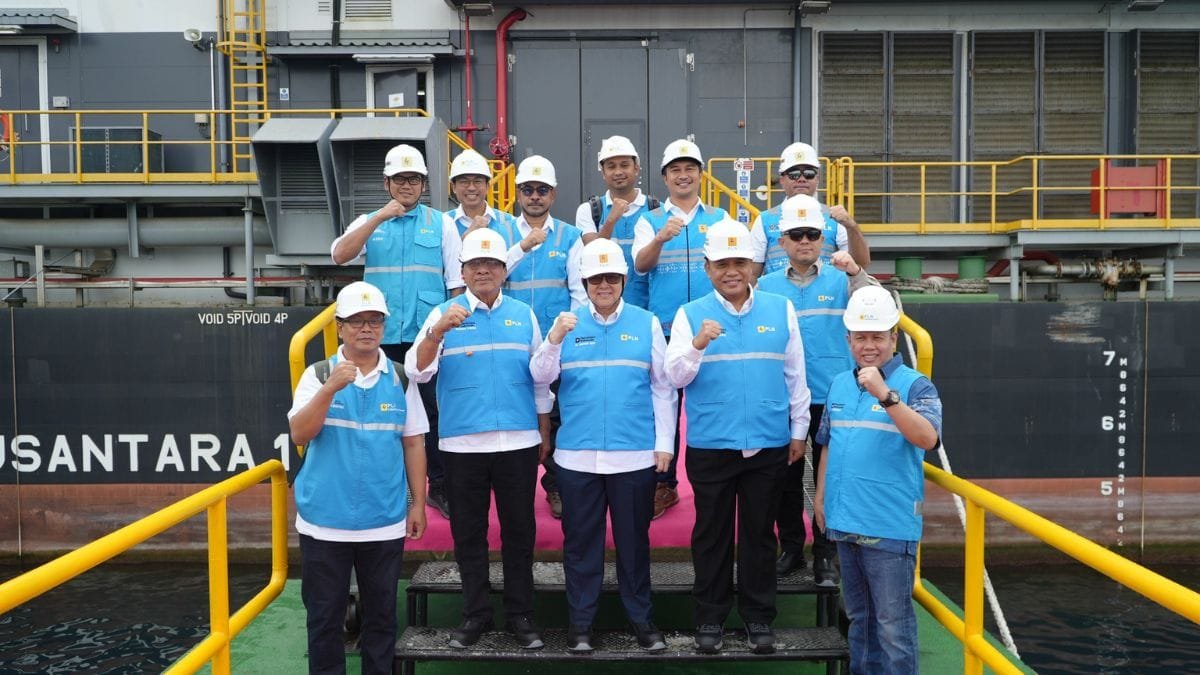 Dewan Komisaris dan Direksi PLN Tinjau Infrastruktur Kelistrikan di Maluku