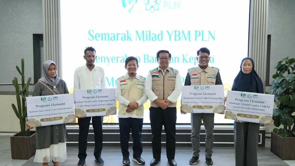 Milad ke-19, YBM PLN UIW MMU Salurkan Bantuan bagi 238 Mustahik di Maluku