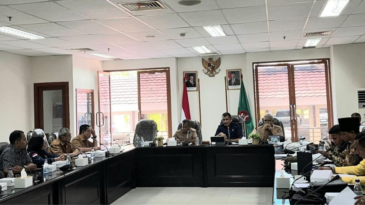 Inspektur Tambang Mangkir, DPRD Maluku Murka: “Sering Nongkrong di Kafe, Tapi RDP Tak Hadir”
