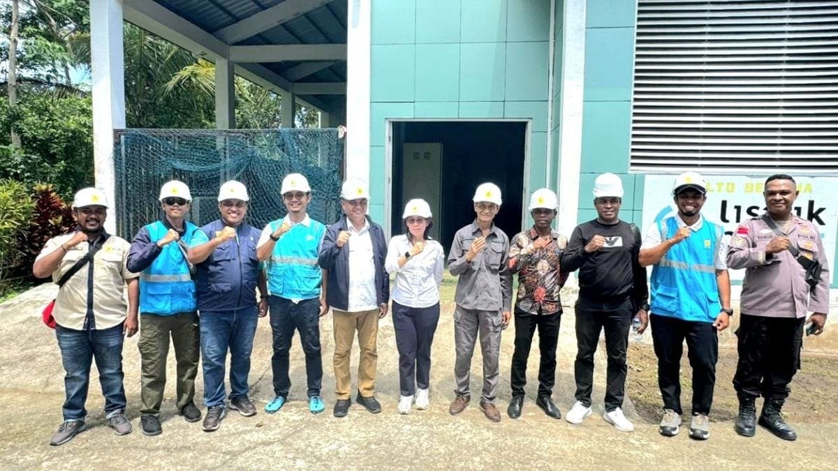Dorong Perekonomian dan Kesejahteraan, PLN UIW MMU Hadirkan Listrik 24 Jam di 7 Lokasi Kabupaten Kepulauan Aru