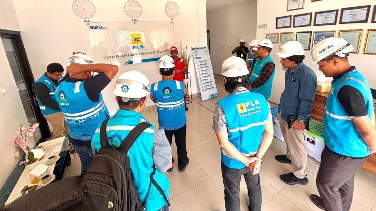 Amankan Pasokan Listrik Jelang Nataru, EVP ODM PLN Tinjau PLTMG Ambon Peaker dan BMPP Nusantara 1