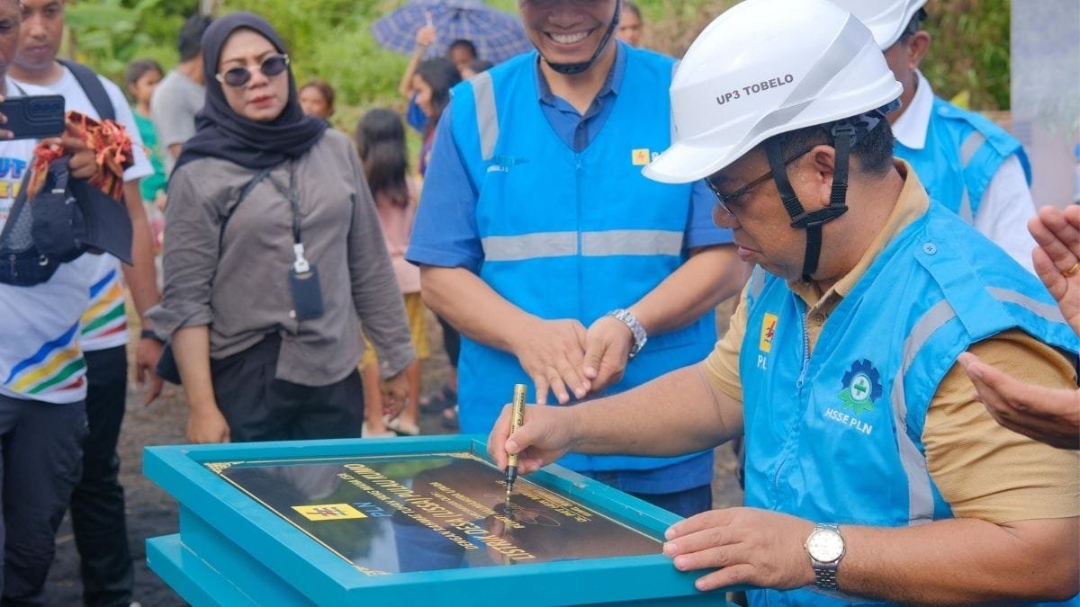 Konsisten, PLN UIW MMU Hadirkan Listrik di Desa Kumo, Wujudkan Pemerataan Energi di Wilayah Kepulauan Maluku Utara