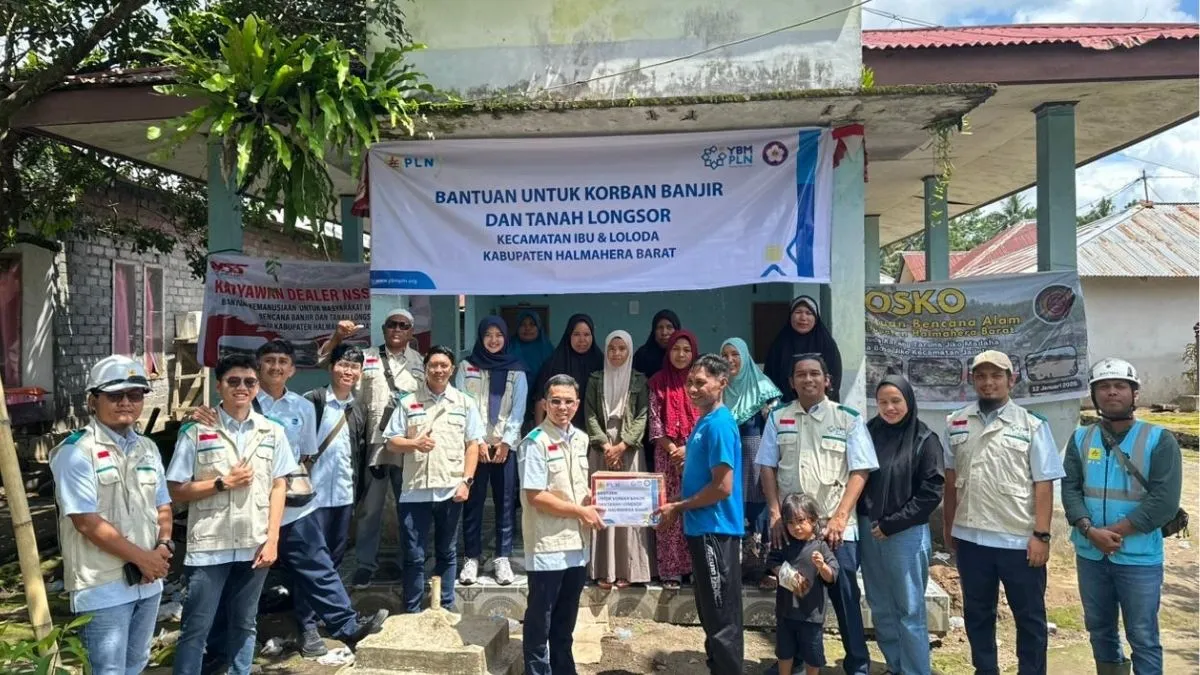 YBM PLN UIW MMU Salurkan Bantuan Kemanusiaan untuk Korban Banjir dan Longsor di Halmahera Barat