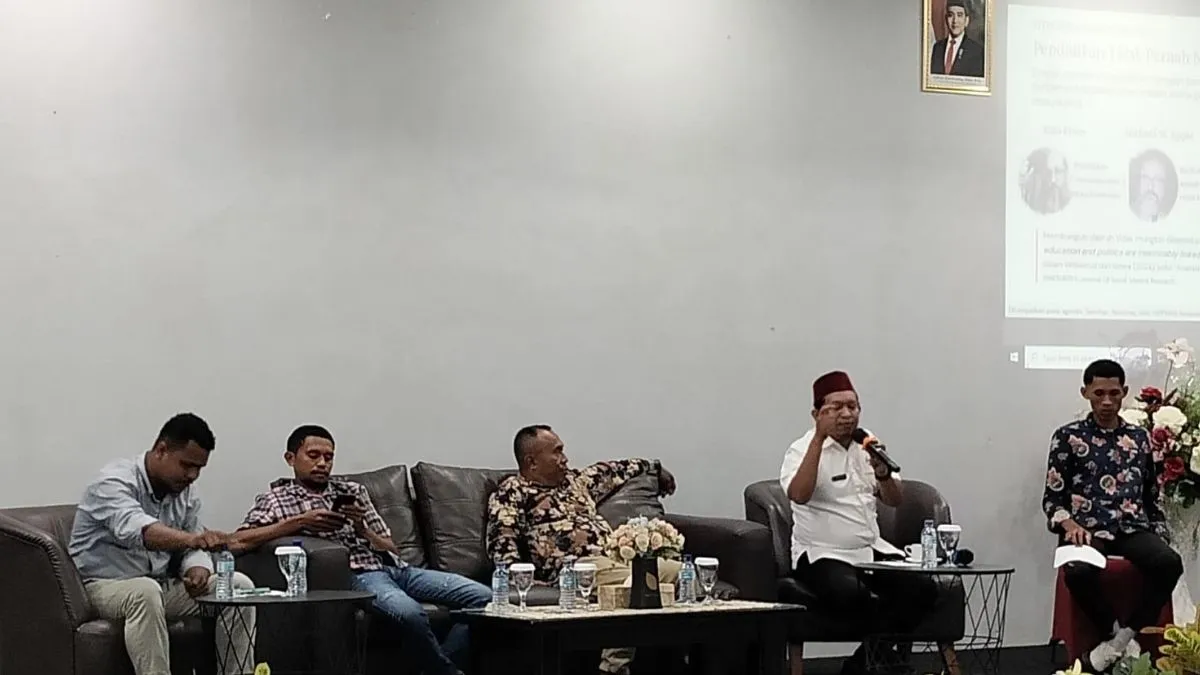 KNPI Maluku Dorong Kurikulum Berbasis Laut-Pulau dan Apresiasi Bupati Bursel Ditengah Efesinsi