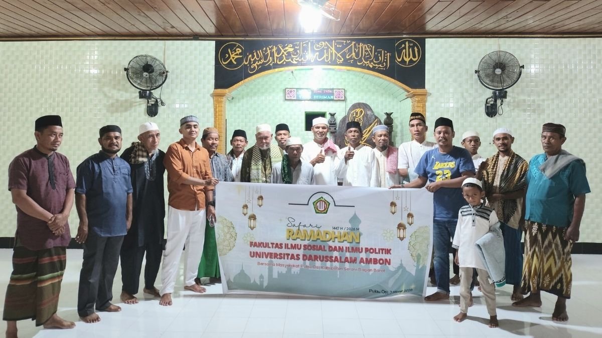 FISIP Universitas Darussalam Ambon Safari Ramadan ke Pulau Osi