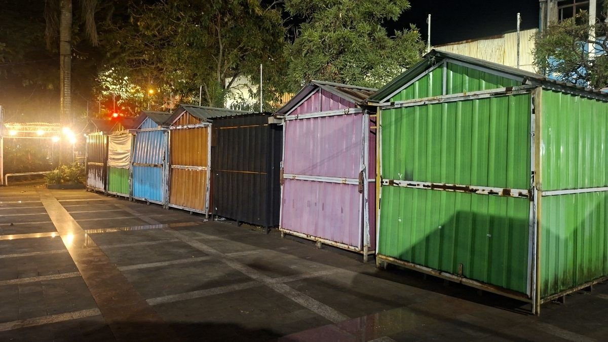 Sepi Pengunjung, Booth UMKM di Areal Gong Perdamaian Terancam Jadi Besi Tua