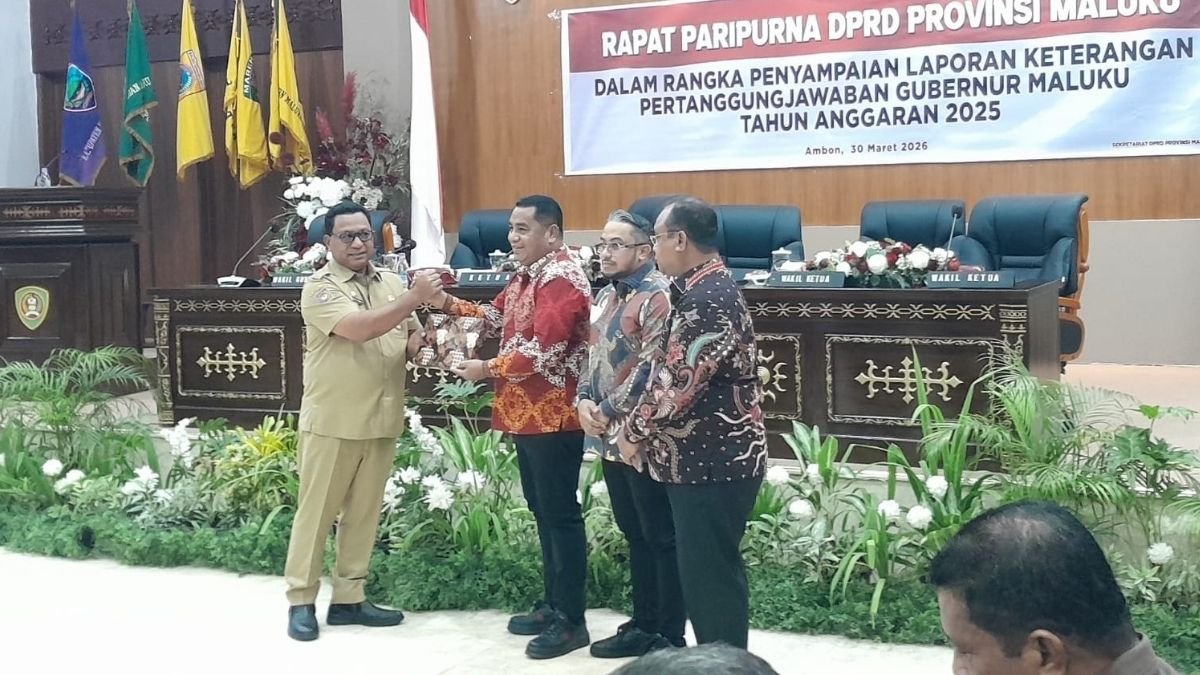 Benhur Watubun Ingatkan Program Pemerintah Harus Menyentuh Masyarakat