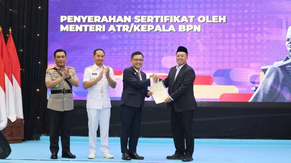 Serahkan Sertipikat Hak Pakai untuk Lemhannas RI, Menteri Nusron: Perkuat Kepastian Hukum Aset Negara
