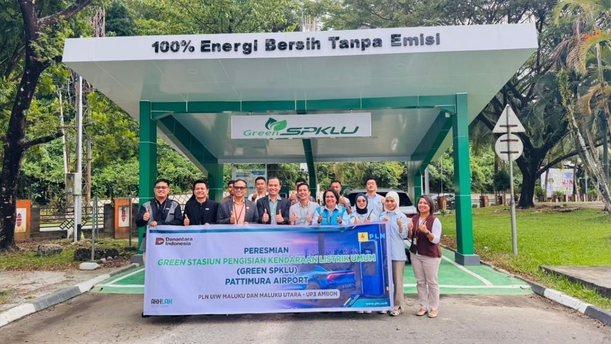 PLN Dorong Electrifying Lifestyle, Green SPKLU Hadir di Bandara Pattimura