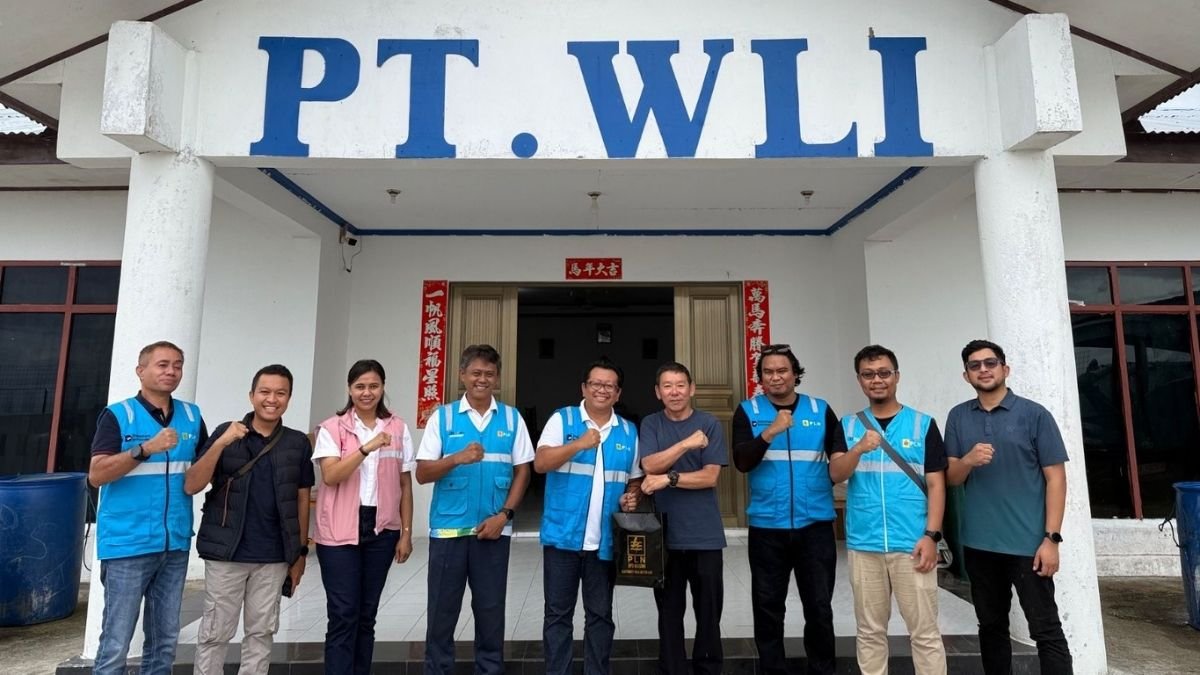 GM PLN UIW MMU Site Visit ke PT WLI Site Pasahari di Maluku Tengah