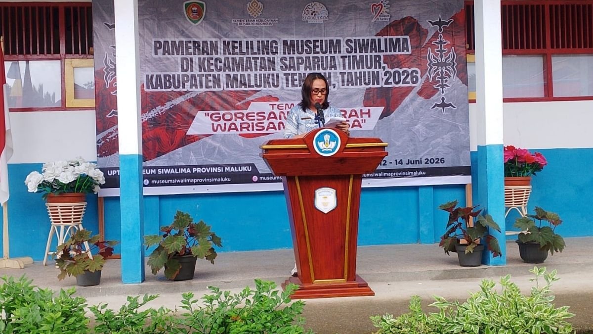 Museum Siwalima Gelar Pameran Keliling di Saparua, Tanamkan Kesadaran Sejarah dan Budaya bagi Generasi Muda