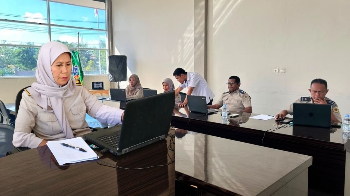 Kepala Seksi Penataan dan Pemberdayaan Kantah Buru Selatan Ikuti Seleksi Kompetensi Jabatan Administrator