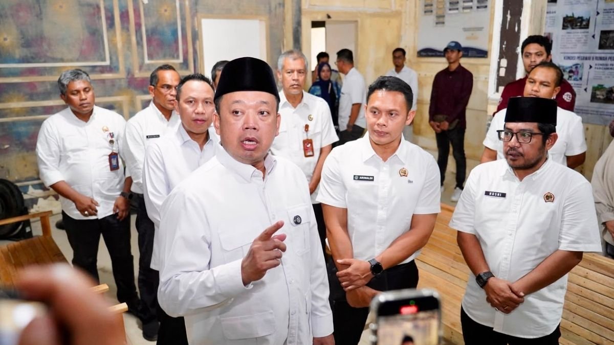 Menteri Nusron Tinjau Kantah Kabupaten Aceh Tamiang Pascabencana Hidrometeorologi Sumatera 2025
