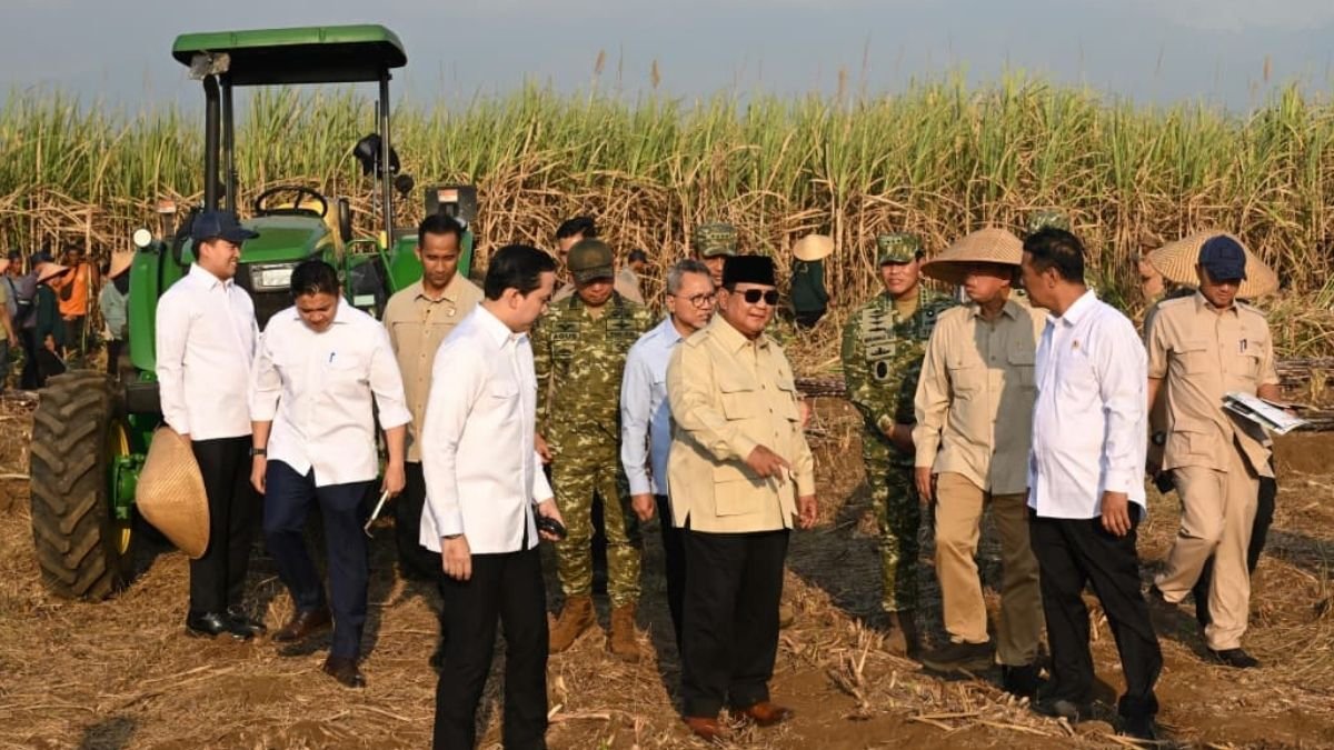 Dampingi Presiden Prabowo Panen Raya di Malang, Menteri Nusron: Ketahanan Pangan Butuh Kepastian Hukum Tanah
