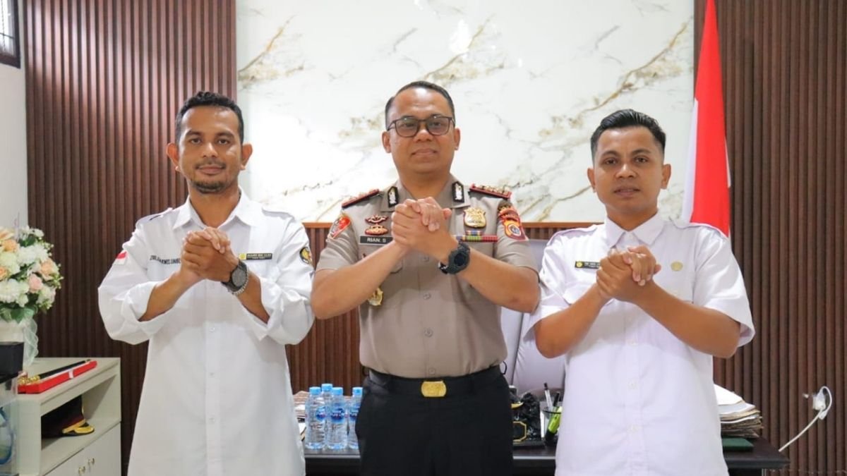 Ketua Pemuda ICMI Kota Tual Bersilaturahmi dengan Kapolres Malra di Ruang Kerja Kapolres